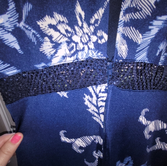 Emerald Sundae, size Small dress, Sleeveless dress, long dress, floral navy blue - Picture 7 of 7